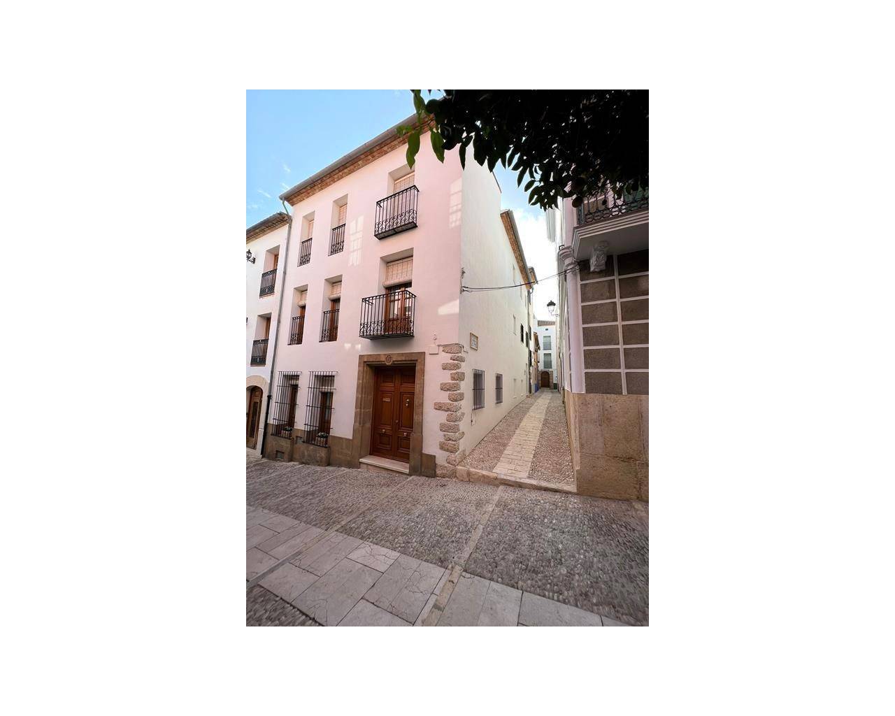 Casa adosada / Duplex · Venta · Benissa · 1827