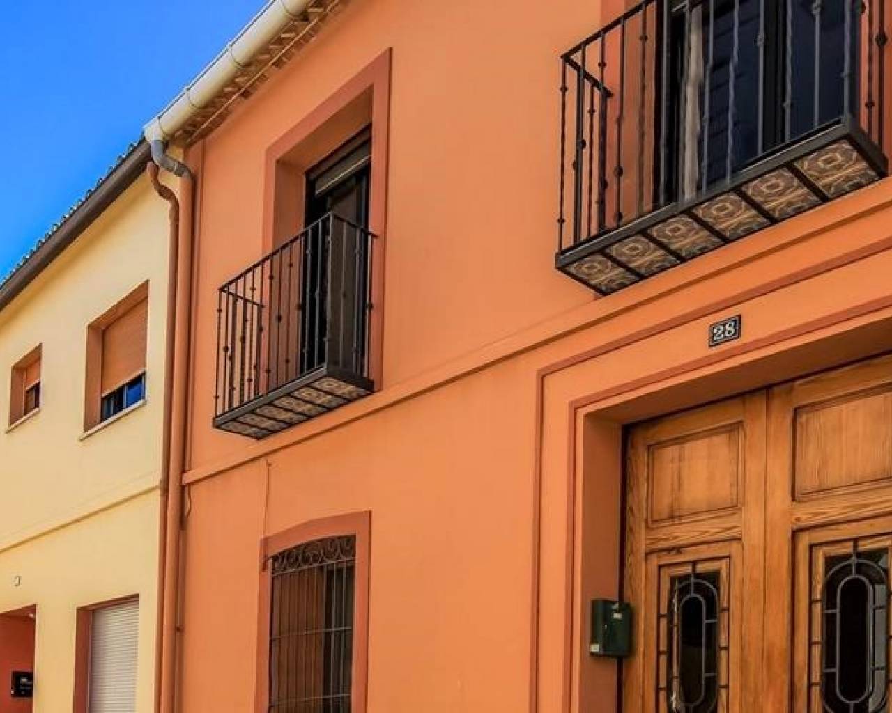 Casa adosada / Duplex · Venta · Jalón · 1812