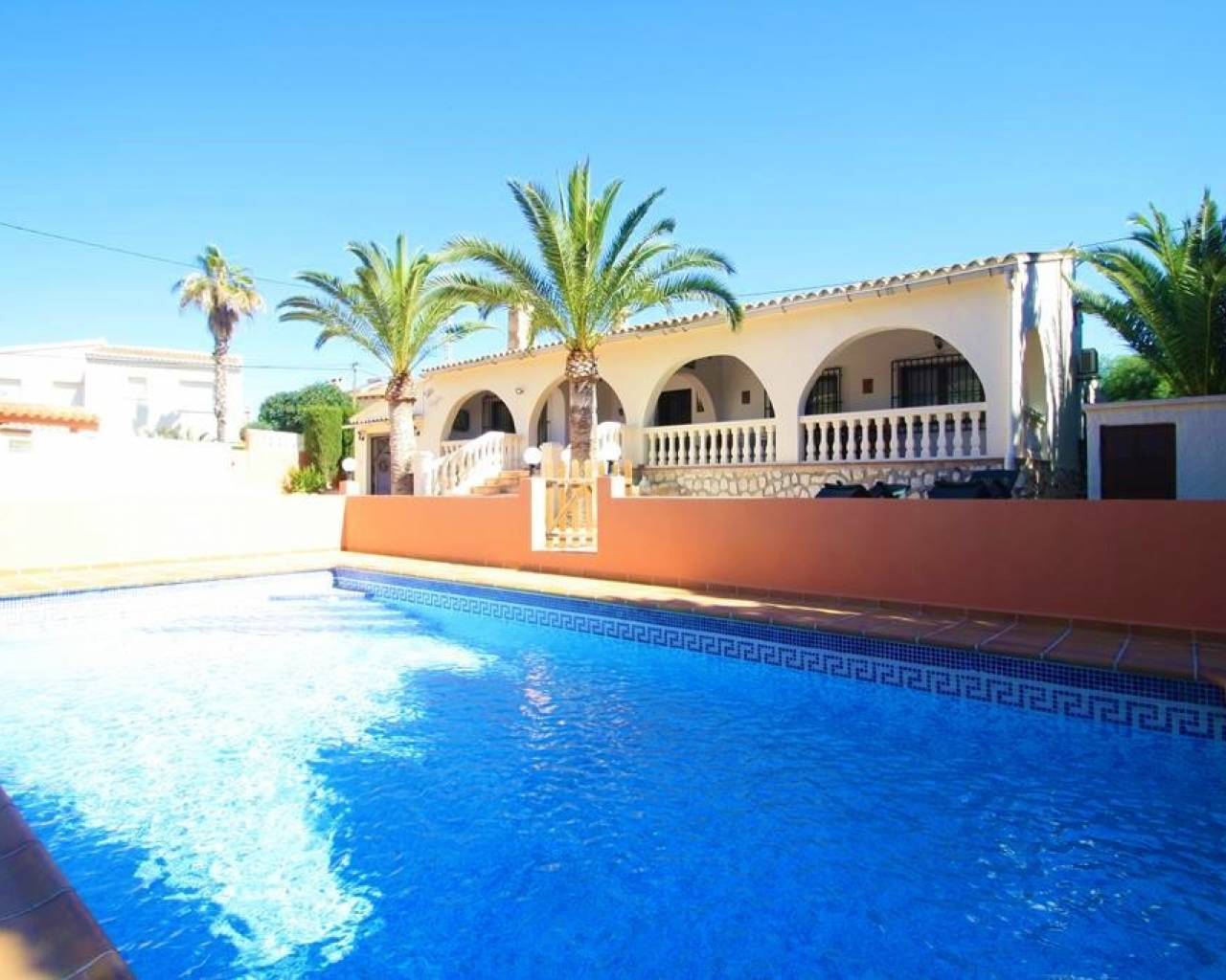 Chalet · Venta · Calpe · 1656