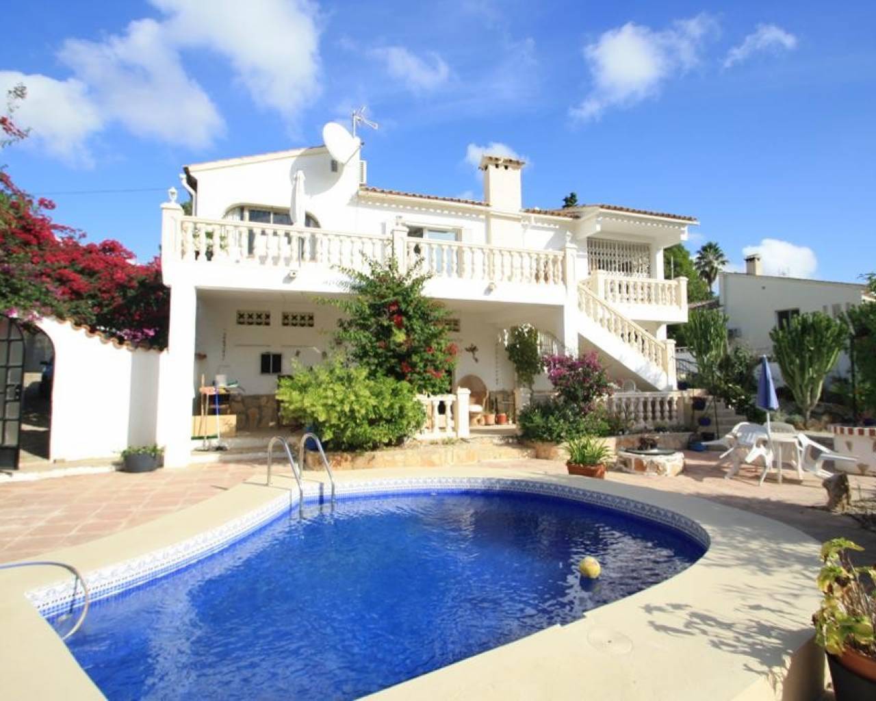 Chalet · Venta · Calpe · 1694