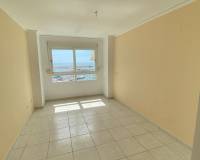 Resale - Apartment - Calpe - Playa De Arenal