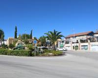 Resale - Villa - Algorfa