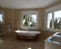 Resale - Villa - Benissa - Cala Advocat - Baladrar