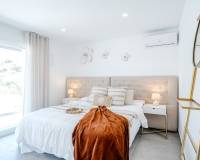 Resale - Villa - Calpe - Puerto blanco