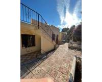 Resale - Villa - Calpe