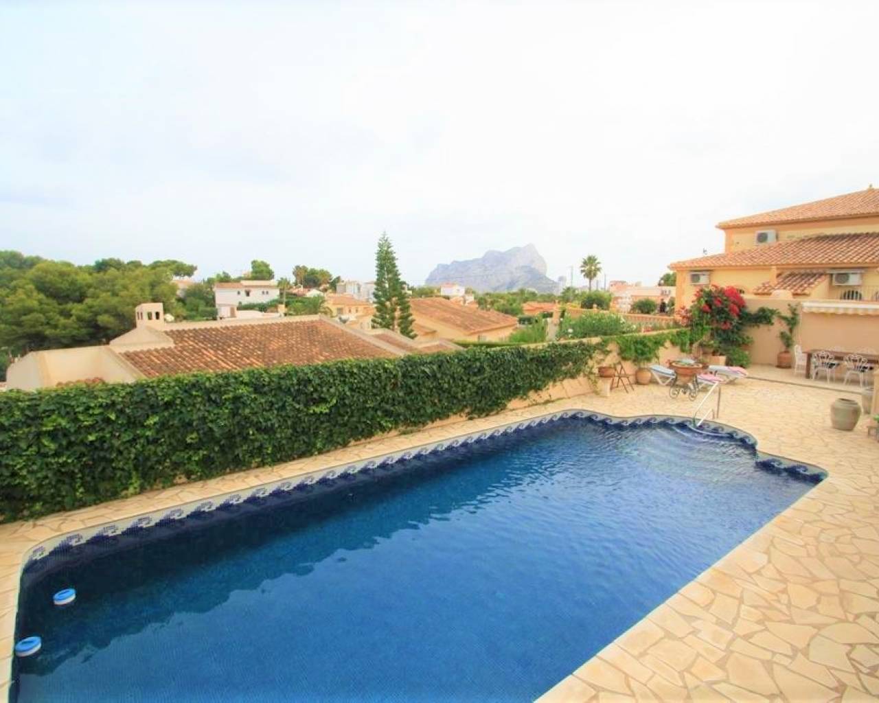Villa · Resale · Calpe · 1554