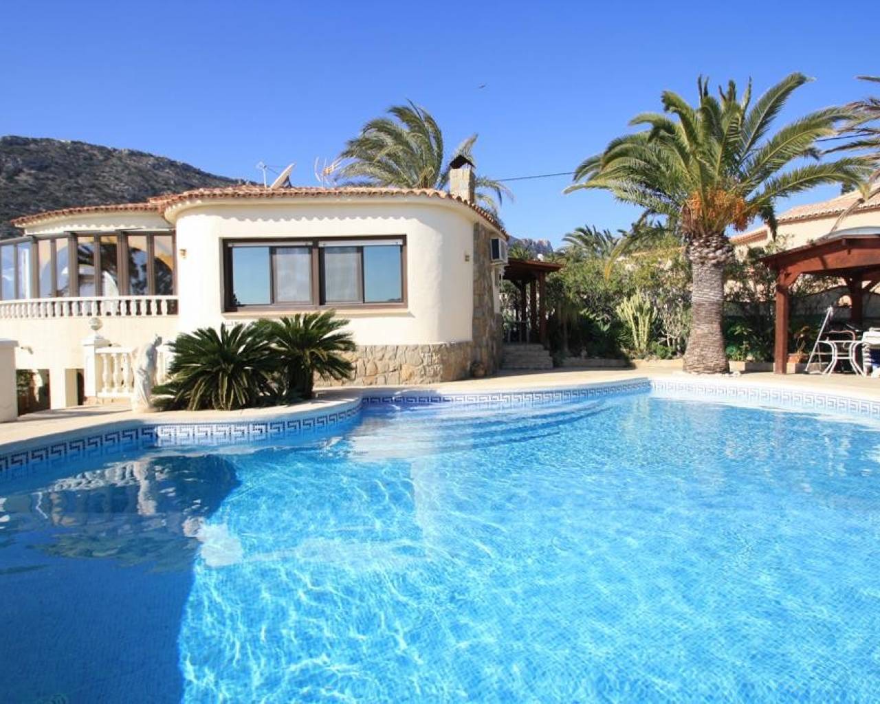 Villa · Resale · Calpe · 1623