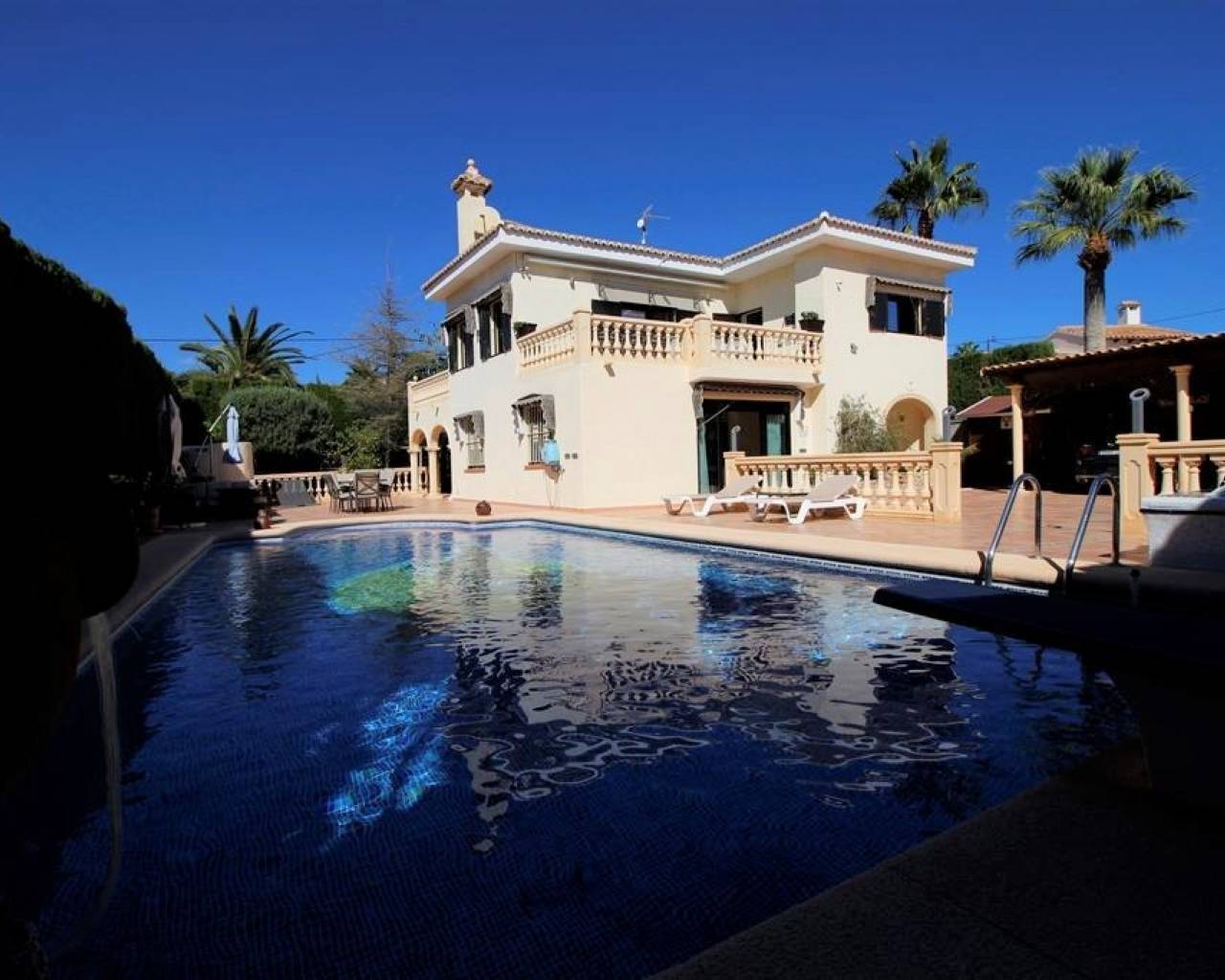 Villa · Resale · Calpe · 1754