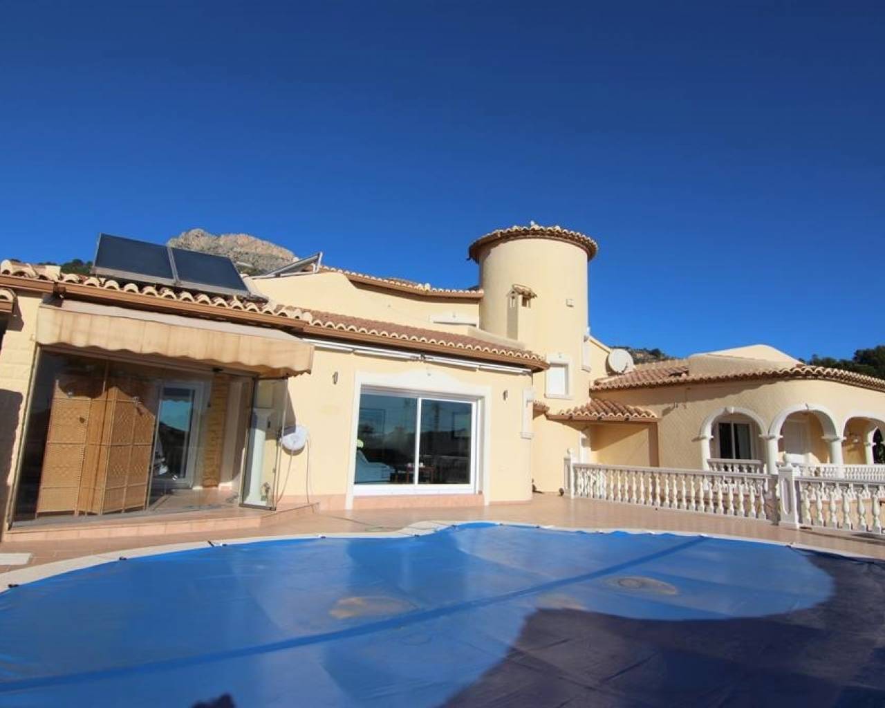 Villa · Resale · Calpe · 1803