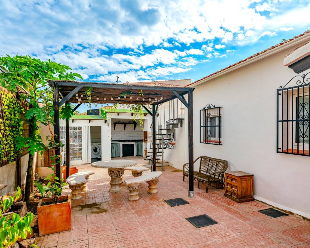 Villa · Resale · Calpe · 1926