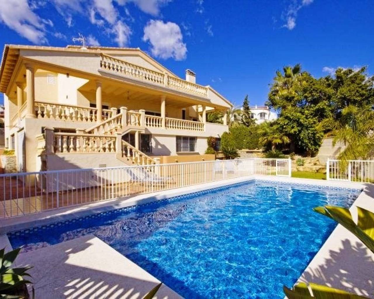 Villa · Resale · Calpe · 706
