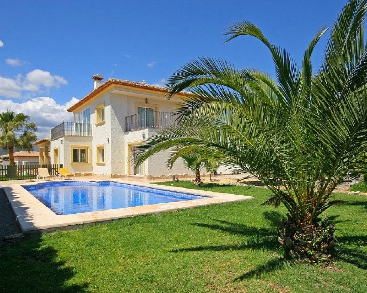Villa · Resale · Calpe · 951