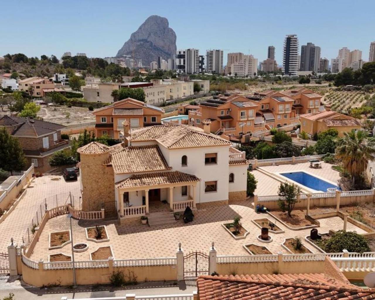Villa · Resale · Calpe · M--85428